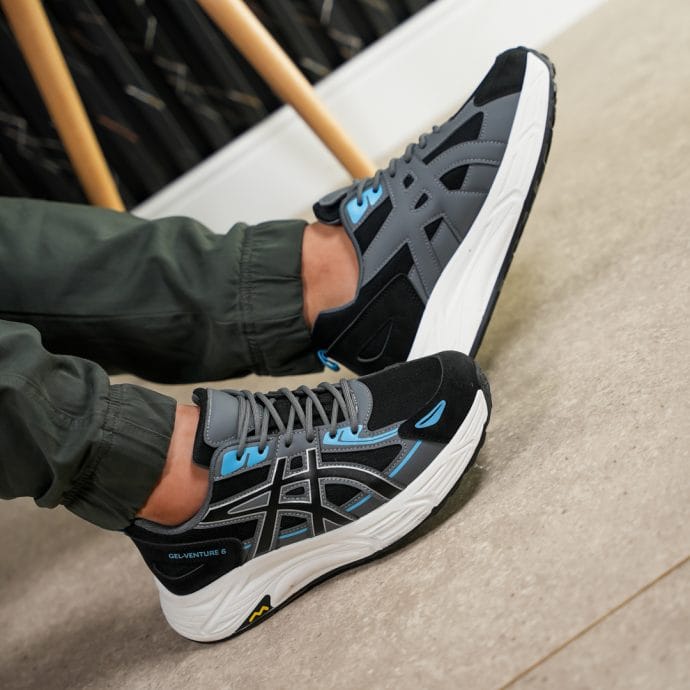 ⁦Asics GEL-Venture 6⁩ - الصورة ⁦2⁩